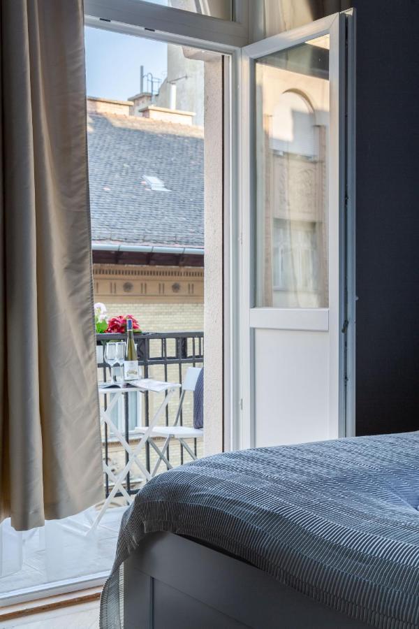Luxury Downtown Home By Anna Boedapest Buitenkant foto
